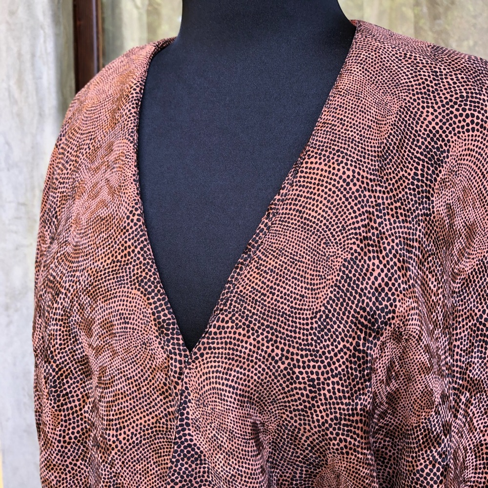 Dress - Picture 3 of 4